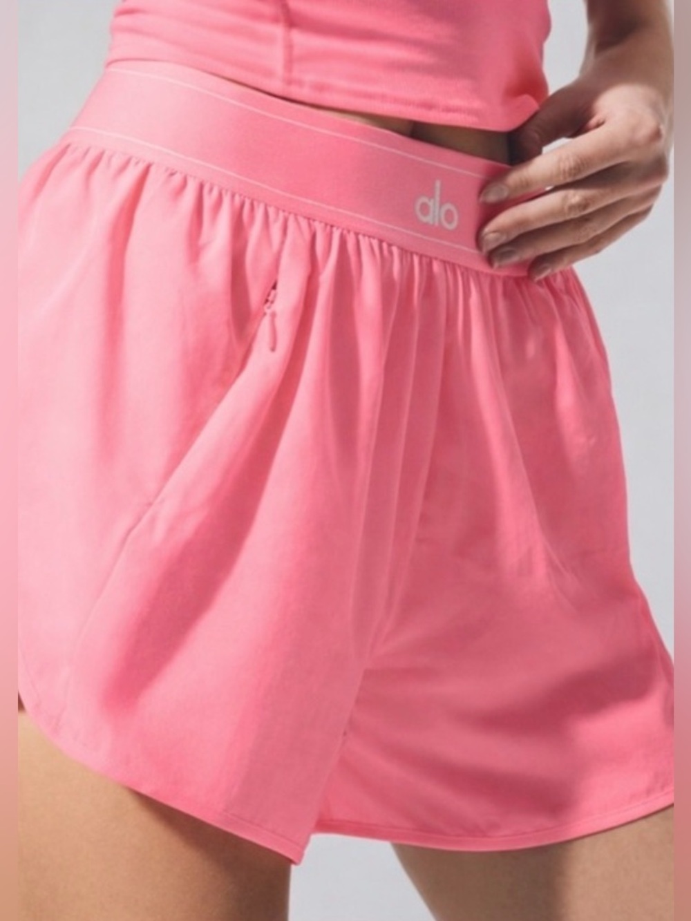ALO Yoga Neon Bubblegum Match Point Short